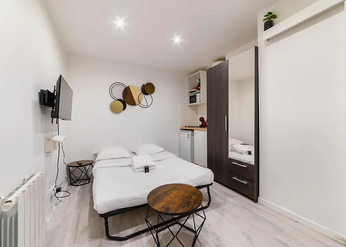 Studio Fonctionnel Hopital Bichat - Paris 18 - 2P